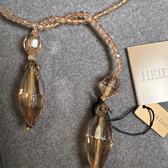 “Lux Be A Lady" Crystal Lariat Necklace - Topaz Color by Heidi Daus - Picture 3 of 7